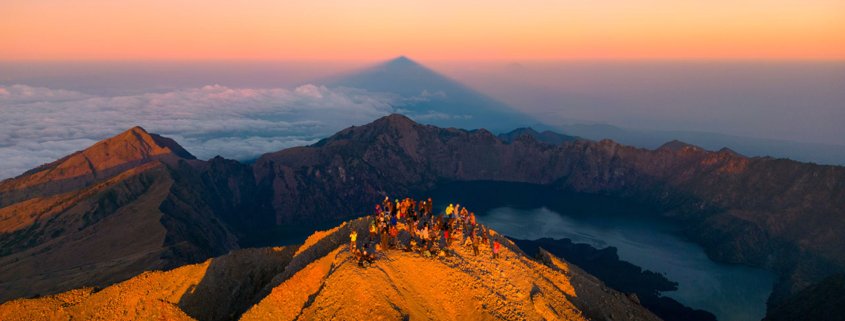 mount rinjani peak