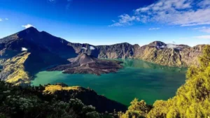 Senaru Crater Rim